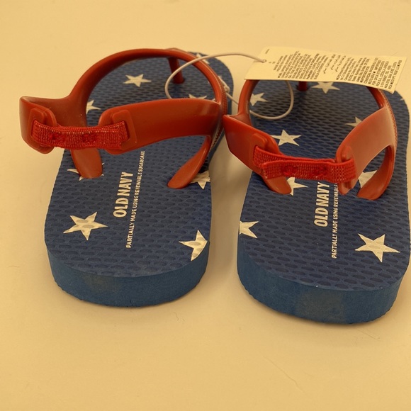 NWT Old Navy Blue Red Stars Sandals - Size 9 - Picture 3 of 3